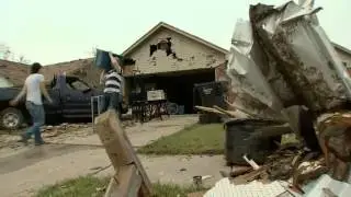 Oklahoma disaster: Giving birth amidst the destruction
