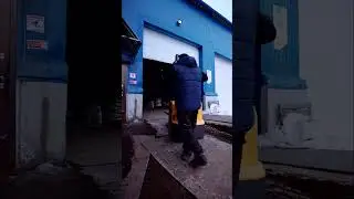 Конденсат на электрическом штабелере. 🫣🤔 На что обратить внимание❓