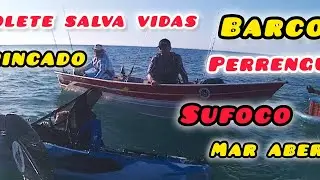 Caiaque furado, colete salva vidas, barco, perrengue...