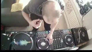 Live DJ mix from TT live set Hard house and hard trance. Absolutely loved this one!