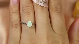Sale Popular 8x6mm Fire Opal with Diamond Solitaire Wedding Engagement Ring for Women