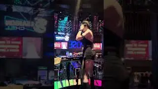 N&ecirc;n chờ hay n&ecirc;n qu&ecirc;n DJ NiNi on the mix tại xpose club