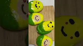 옥수수캐릭터 모양 점토 부수기 a corn character clay cracking