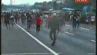 Bentrok suporter persita persikota