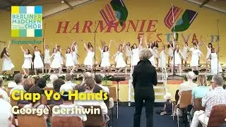 Clap Yo' Hands (George Gershwin) | Harmonie Festival | UNO-Fl&uuml;chtlingshilfe