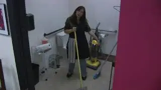What Is the Best Way to Clean Linoleum Floors?