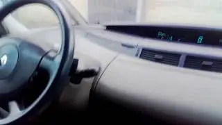 Znajdź radio w Renault Espace . Tak wcześnie a tak śmiesznie -)