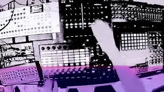 Kosinski LIVE Summer 2019 (part1) with Roland System1m, SE-02,  Korg Radias, Akai APC40