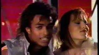 1985 Richards Wild Irish Rose Wine TV Commercial