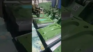 PU injection molding insoles，that's how PU Insoles maked.