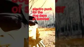 synth punk type stuff #electroclash #indiesleaze #indieelectro #synthpunk #electrorock