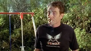 Hal goes crazy while building a killer robot (HQ) | S1 E14 - Malcolm In The Middle