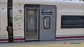 Talgo Avril (Renfe S106) door closing - Spain - High Speed Train🚅