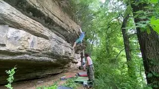 Basketball V2 - Toxic Wall - Nashville, TN Bouldering