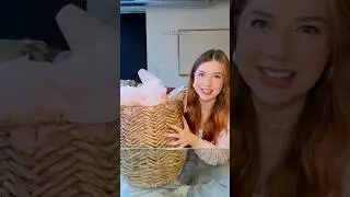 @Spencer.Barbosa sent me a valentines day gift basket 🥹🥹❤️