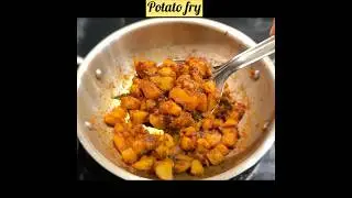 Potato Fry😍👌😋 #shorts #food #cooking #sidedish #recipe #ytshorts #shortsfeed #shortsvideo #potato