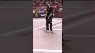 Chris Joslin 9.5! Full Cab Flip at the 2018 LA stop