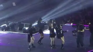 MEOVV - TURN IN UP MAMA 2025 20251128 4K FANCAM