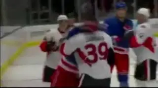 Matt Carkner VS Donald Brashear Fight- Ottawa Senators VS New York Rangers- Oct.3, 2009
