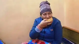 Ghar par bna restaurant jaisa 🍔|dadi ,dada and bhai reaction 😁😄.  Desi burger VS family reaction 