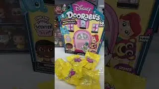 Let&rsquo;s unbox this Disney doorables series 8 multi peek #disneydoorables