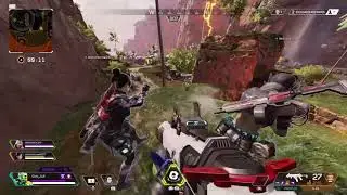 top 1 apex en etant champion et leader de frags avec 8 frags