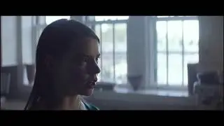 thoroughbreds - cigarette scene
