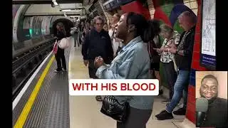 THIS LADY TURNS TRAIN STATION INTO CHURCH 😮#jesus #foryou #train #london #subway #uk #usa #singer 