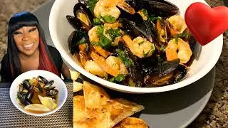 MUSSELS & SHRIMP in BUTTER GARLIC WHITE WINE SAUCE, GARLIC HERBS DE PROVENCE NAAN + BONUS PASTA DISH