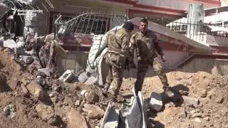 Civilians Flee As Iraq Troops Push Deeper Into West Mosul.