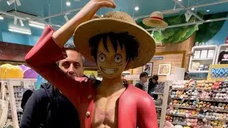 One Piece Mugiwara Store a Tokyo con Giorgio Vanni