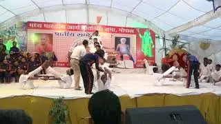 Gayatri mahaygya Mhow yogasan By Arya samaj students2
