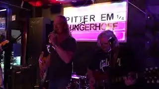 HINGERHOFF – Großstadtsilo – Live @Cologne – Pitter em ¼