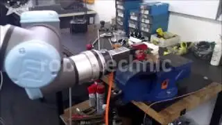 Robottechnic - UR5 Robot ve OptoForce Kuvvet Tork Sens&ouml;r&uuml; ile Kapı Kilidi Testi