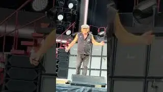 🔥🎸 AC/DC &ndash; Every note from Brian Johnson feels like it could crack open the sky