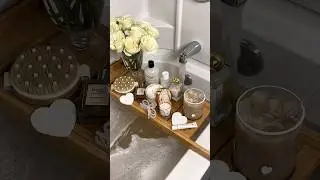 Self care bath routine 🧖🏻&zwj;♀️🤍🍨🫧🪽 #asmr #selfcare #selfcareroutine #bathroutine