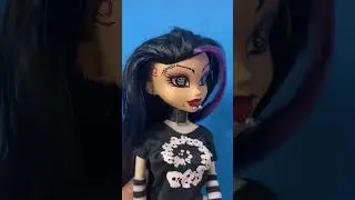 My Favorite Fashion Figure Begoths Bleeding Edge girl with purple
