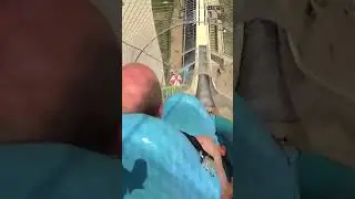The Verr&uuml;ckt Water Slide at Schlitterbahn Kansas 😭