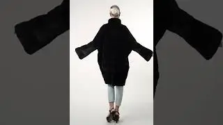 fur coat, bat sleeves