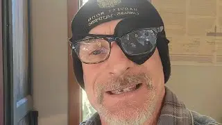 2 way radio skip talking on a North Pacific Island 🏝 😎 