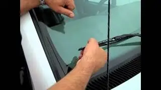 S&R Tire Hot Weather Window Wiper Check in Bowling Green, Kentucky!