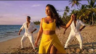 Summer Heat Reggaeton 🌴🔥 | Latin Summer Party Dance Vibes