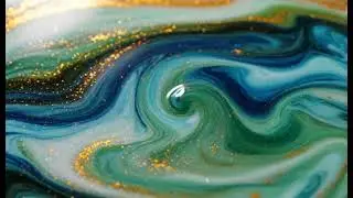 &ldquo;Mesmerizing Liquid Gold Pour ✨ 10 Seconds of Pure Magic!&rdquo;