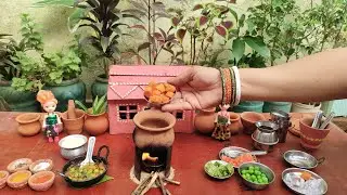 Miniature Soyabean Biryani With Matar Tamatar Ki Sabji | Leena's Mini Kitchen 