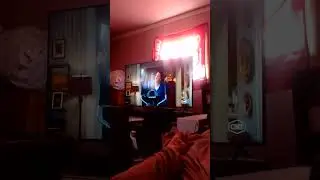 First 4.5 Minutes Of Mike & Molly First Episode (And Reacting To It)