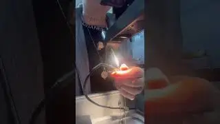 Как запаять золото рядом с камнем \ How to solder gold next to natural stone #shortsvideo #how