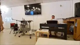 Ние идваме при Тебе с песен на хвала - на живо