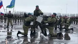 Показательные выступления бойцов 106 ВДД Тула