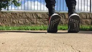 NMD R1 OG Черный (распаковка и на ножках) DHgate