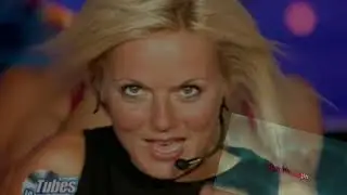 Geri Halliwell   It's Raining Men  lyrics 가사